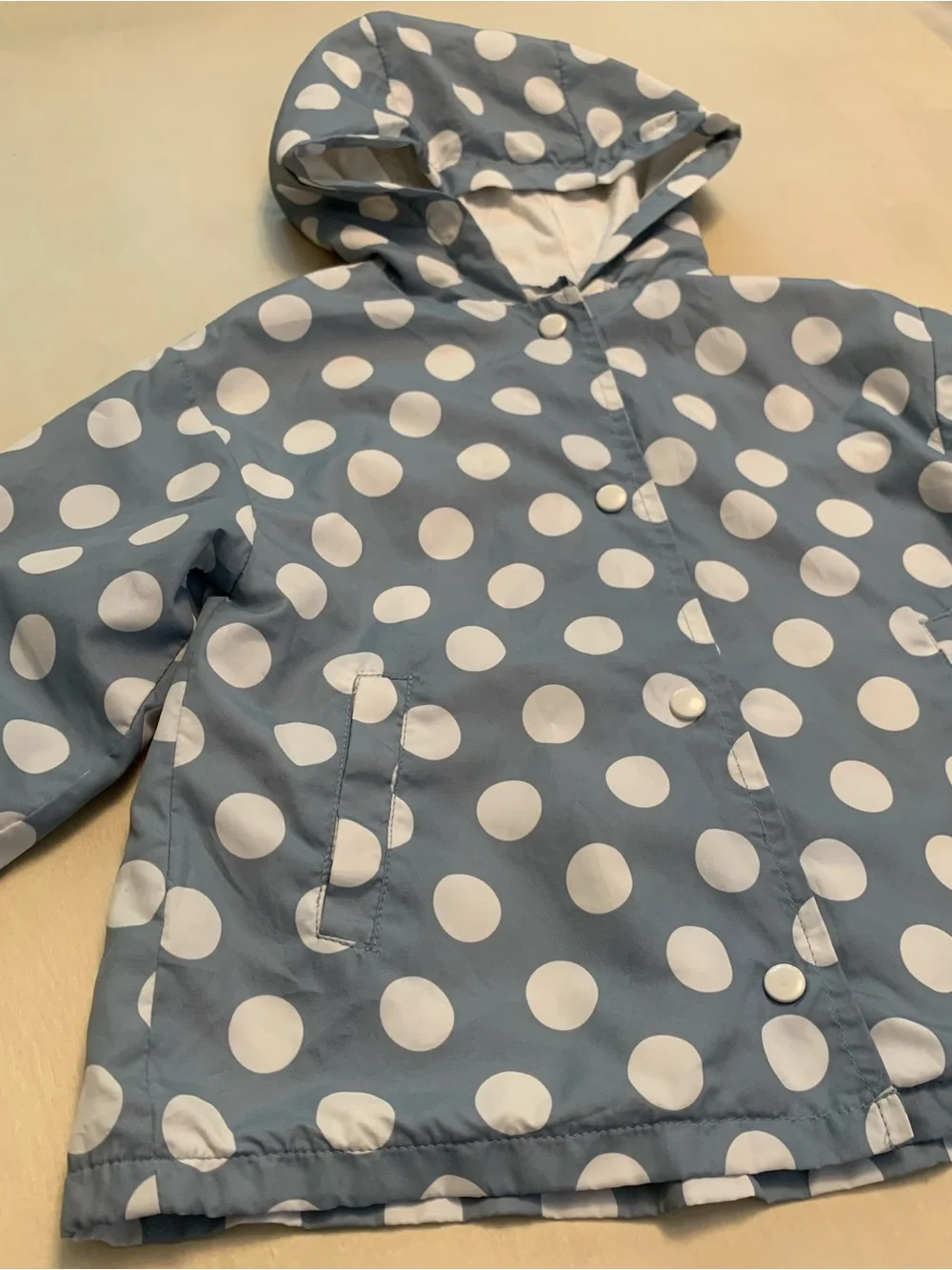 Kids Zara Blue & White Polka Dot Hooded Windbreaker Jacket, Size 18-24 Months